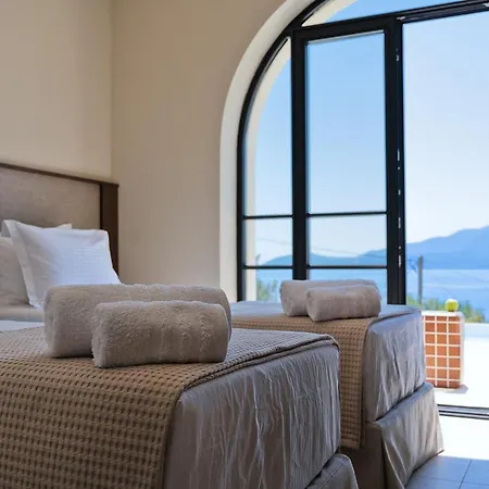 ヴィラ White Arch