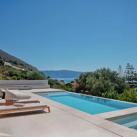 White Arch ヴィラ