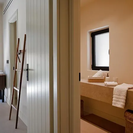 ヴィラ White Arch